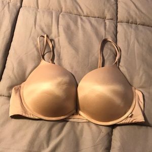 Victoria’s Secret very sexy push up bra